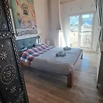 לינה וארוחת בוקר Casa Pura Vida