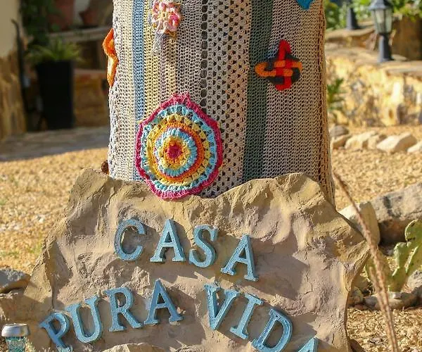 Casa Pura Vida B&B